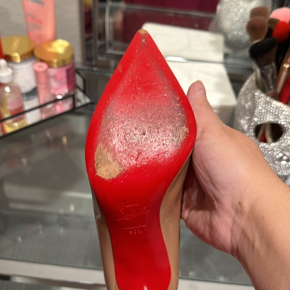 A pair Christian Louboutin - Picture 3 of 3